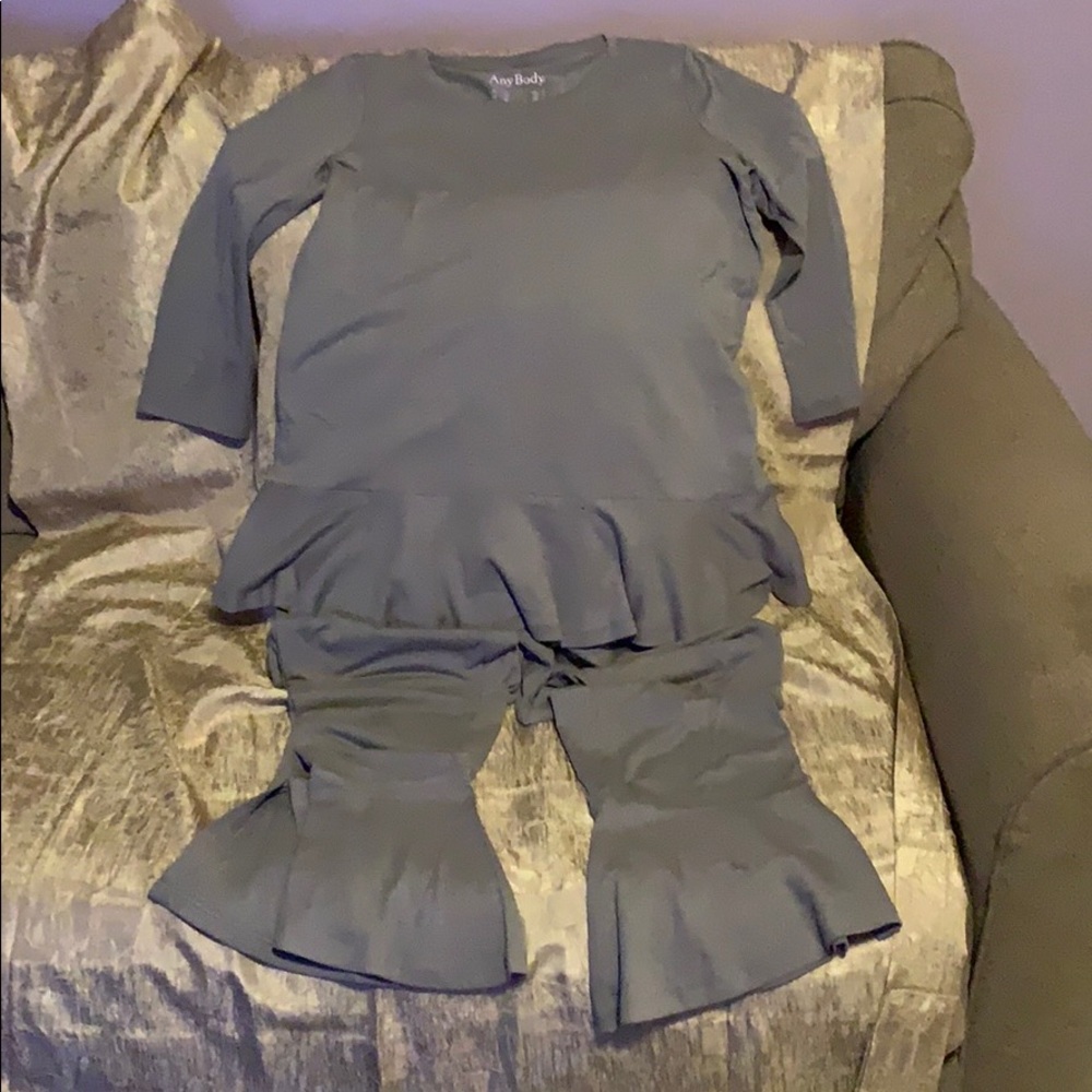 2 piece set